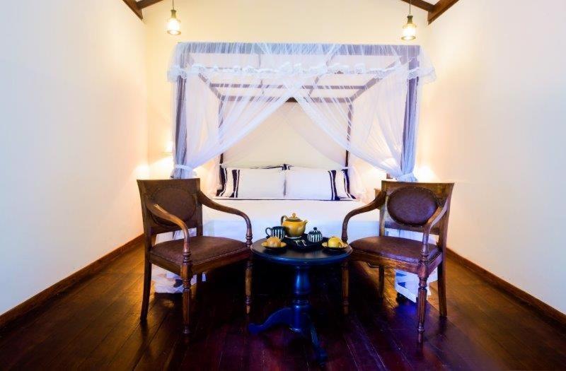 Headman House Antique Villa - A Seaside Royal Stay Ахангама Екстериор снимка